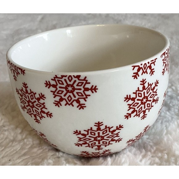 Crate & Barrel Nesting Bowls Red White Christmas Sayings/Snowflake Set of 3 EUC - Picture 4 of 6